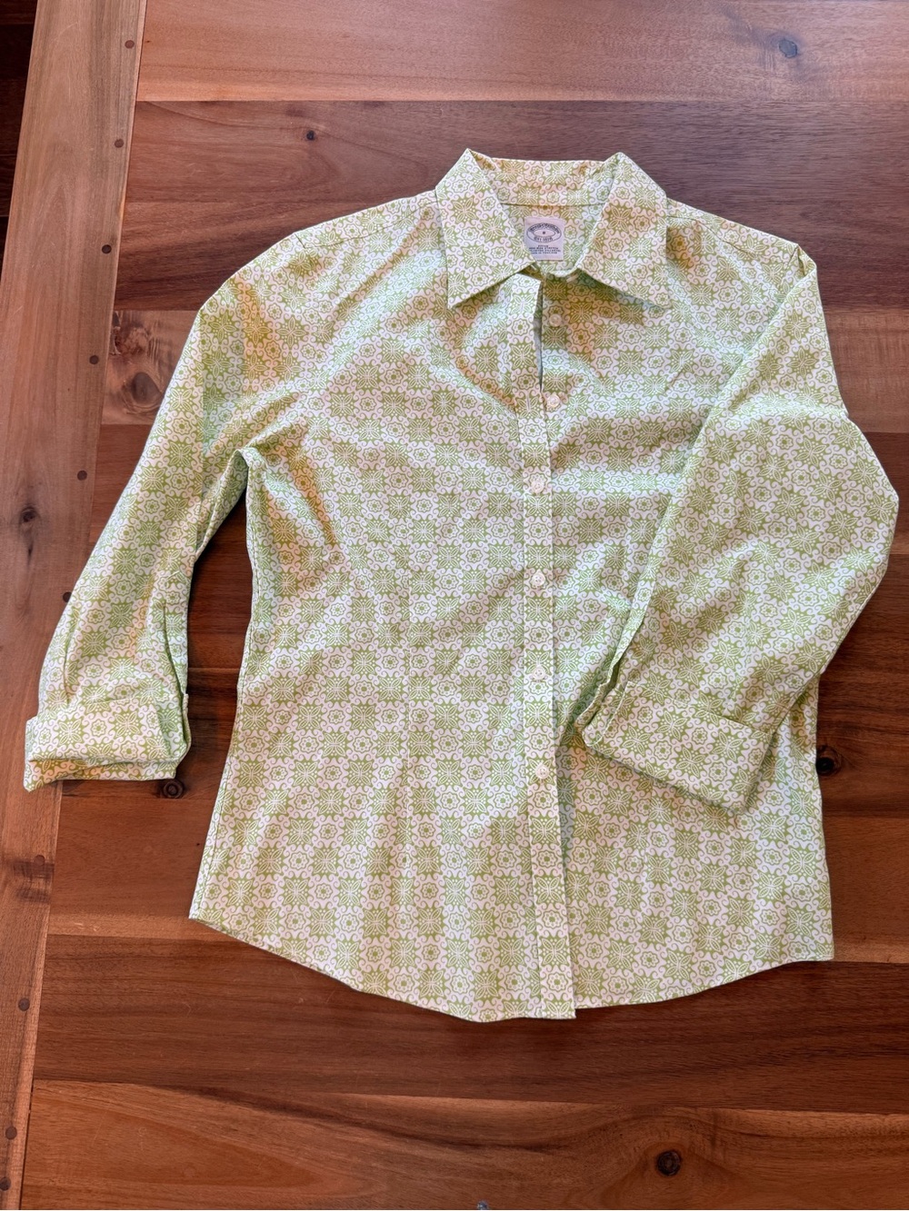 Brooks Brothers Light Green Floral-Pattern Button-Down Shirt